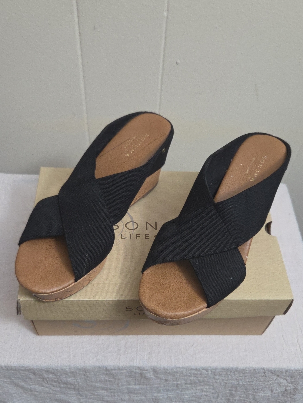 Sonoma Black Crisscross Wedge Sandals